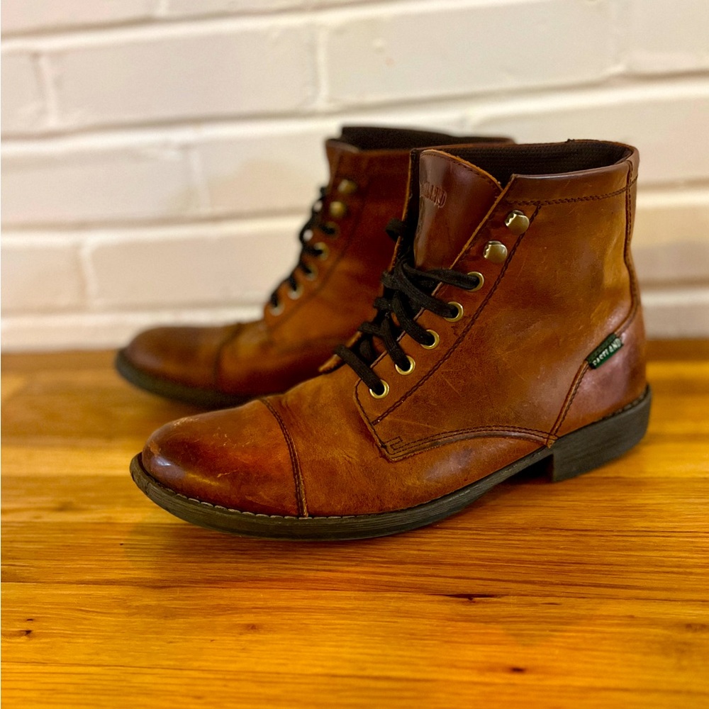 Eastland High Fidelity Toe Cap Boot Leather - Men’s size 10D.